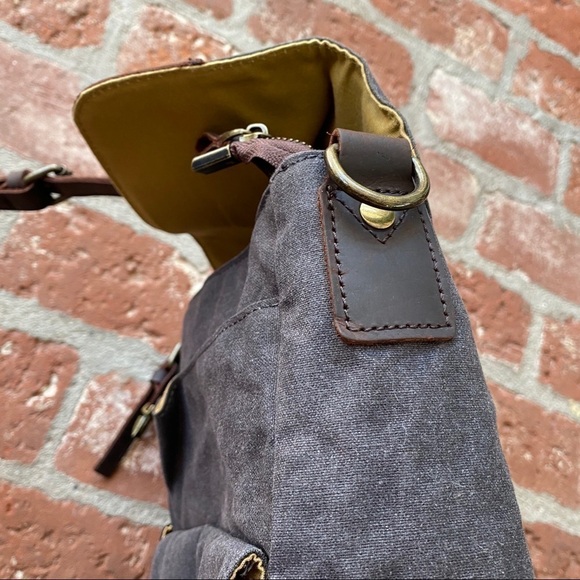 Emissary NWOT laptop messenger briefcase - Picture 13 of 16